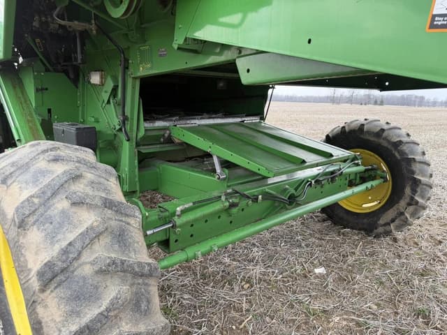 Image of John Deere 9510 equipment image 3
