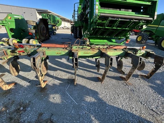 Image of John Deere 955 equipment image 4