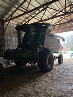 Image of John Deere 9550 equipment image 1