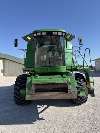 Image of John Deere 9550 equipment image 1