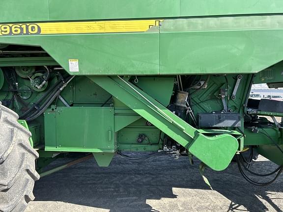 Image of John Deere 9610 equipment image 4