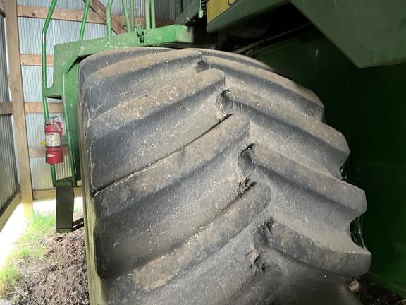 Image of John Deere 9610 equipment image 1