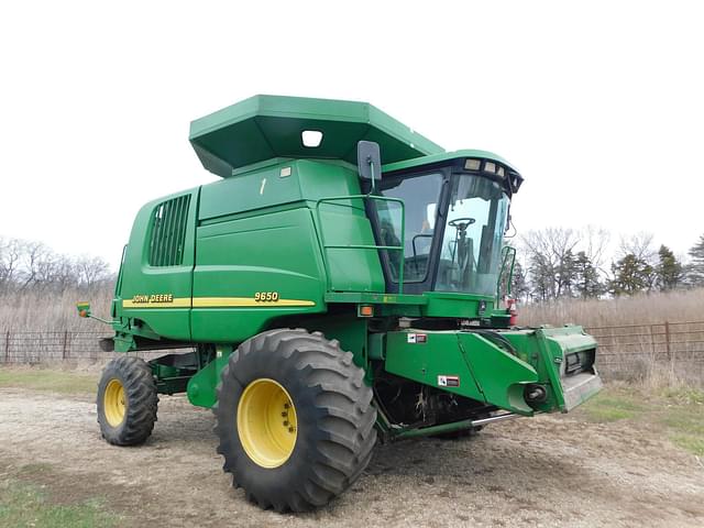 Image of John Deere 9650 equipment image 1