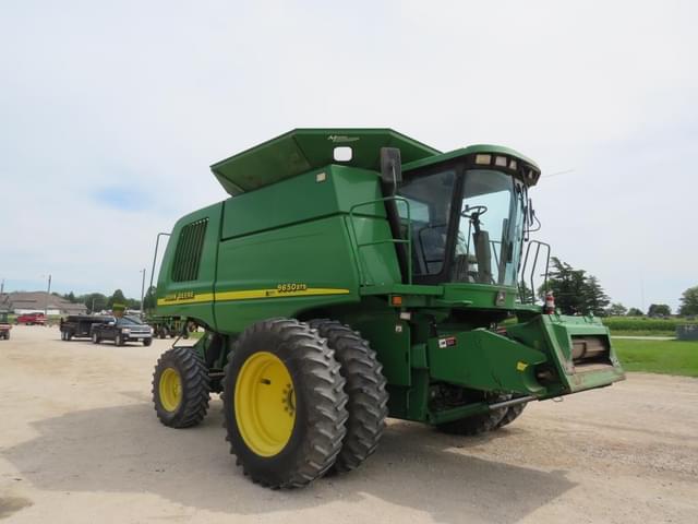 Image of John Deere 9650 STS equipment image 2
