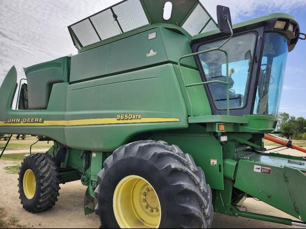 1999 John Deere 9650 STS Equipment Image0