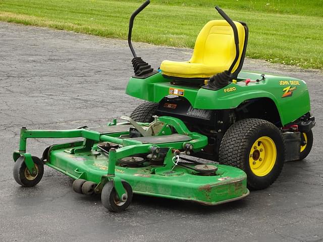 Image of John Deere F620 equipment image 1