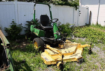 1999 John Deere F932 Equipment Image0