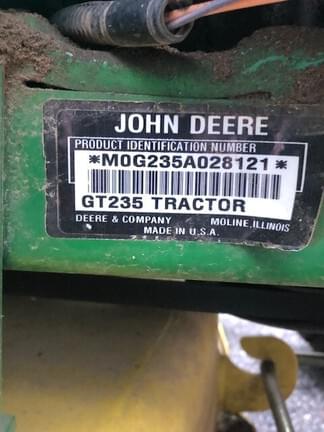 Image of John Deere GT235 equipment image 4