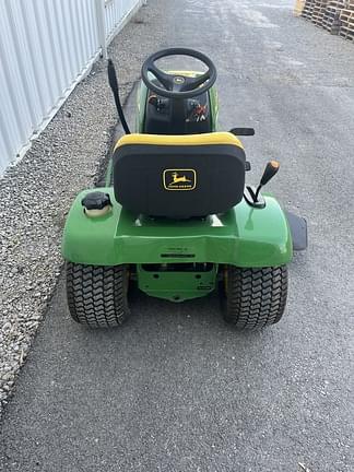 Image of John Deere LX255 equipment image 3