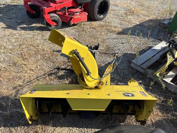 Image of John Deere LX277 equipment image 1