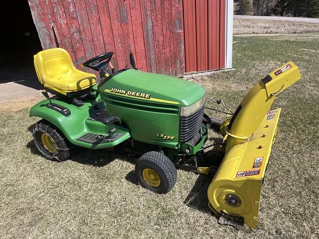 Image of John Deere LX279 equipment image 1