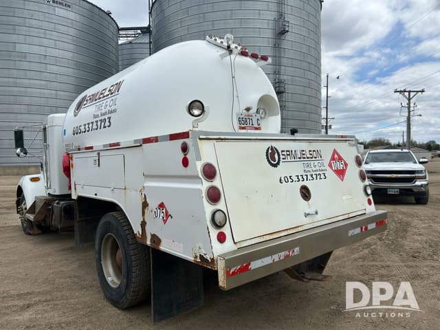 Image of Kenworth T300 equipment image 4