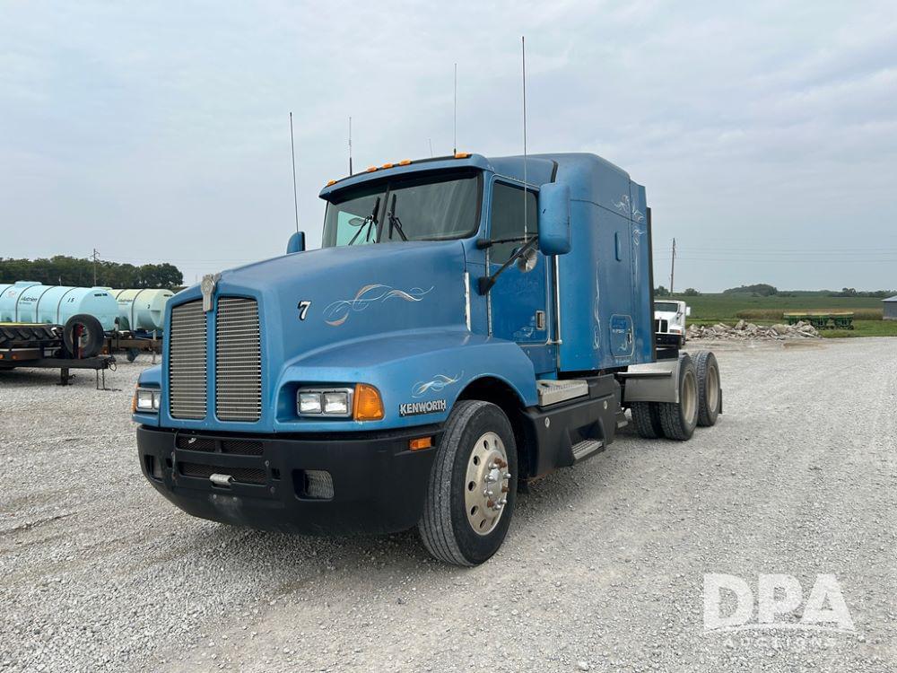 Image of Kenworth T600 Primary image