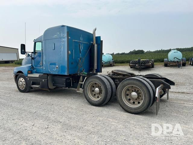 Image of Kenworth T600 equipment image 3