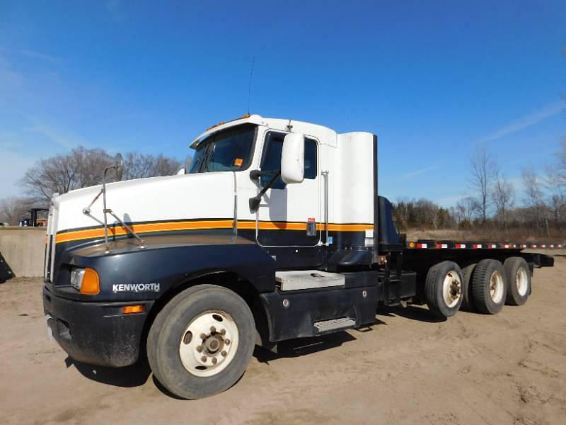Image of Kenworth T600B Primary image