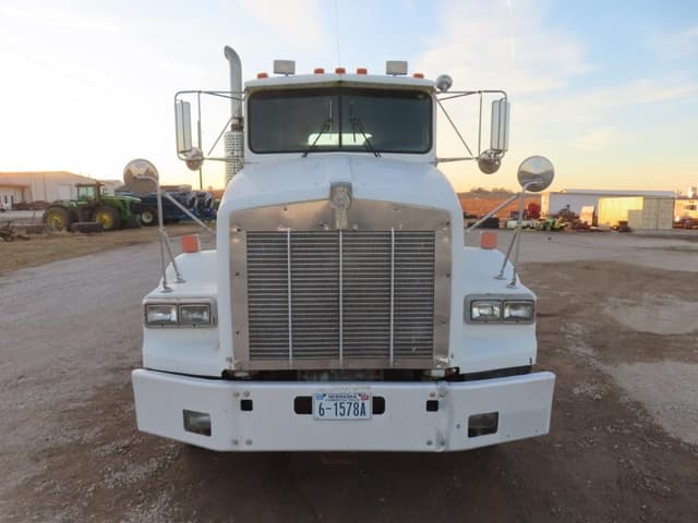 Image of Kenworth T800 equipment image 2