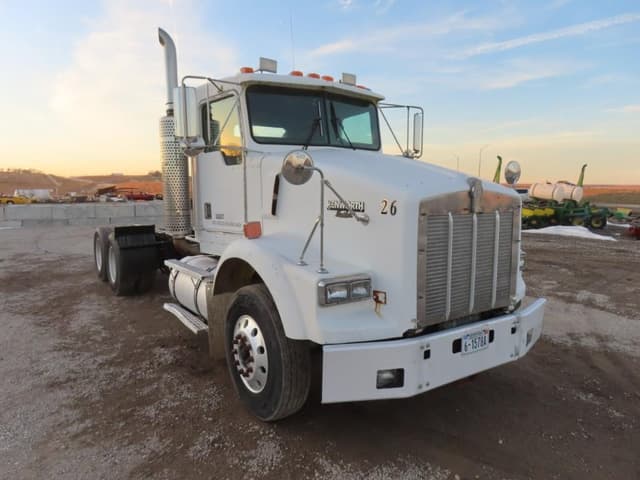 Image of Kenworth T800 equipment image 3