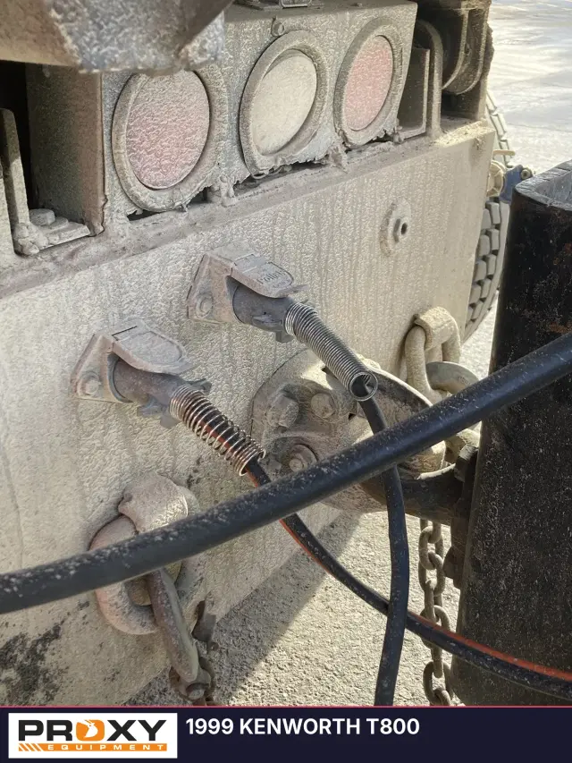 Image of Kenworth T800 equipment image 3