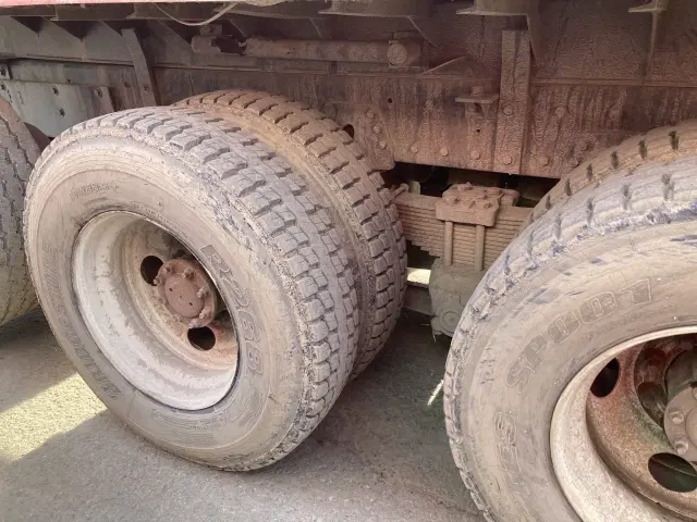 Image of Kenworth T800 equipment image 4