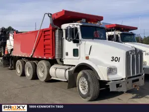 1999 Kenworth T800 Image