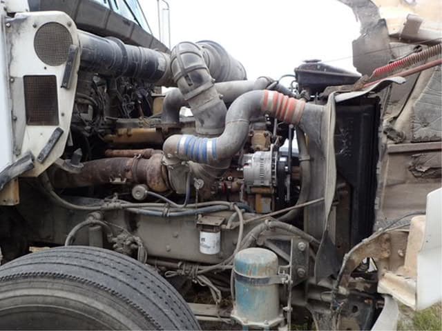 Image of Kenworth T800 equipment image 2