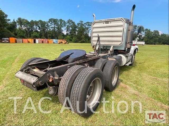Image of Kenworth T800 equipment image 4
