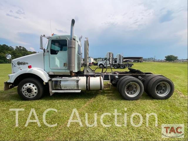 Image of Kenworth T800 equipment image 1