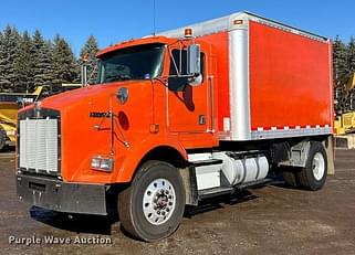 Main image Kenworth T800