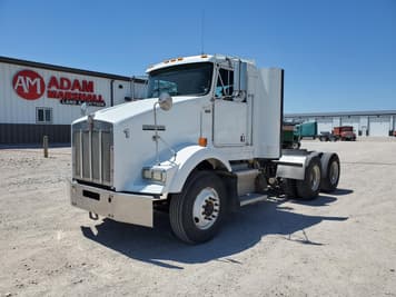 Main image Kenworth T800