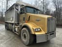 1999 Kenworth T800 Image