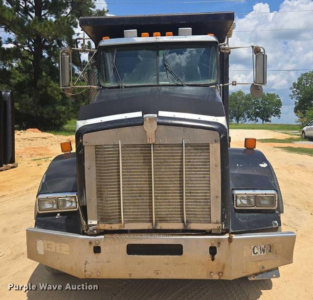 Image of Kenworth T800 equipment image 1