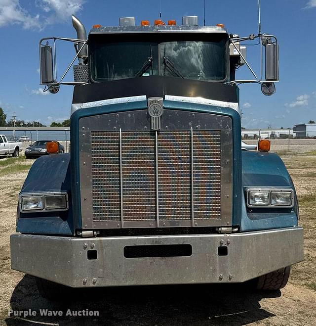Image of Kenworth T800 equipment image 1
