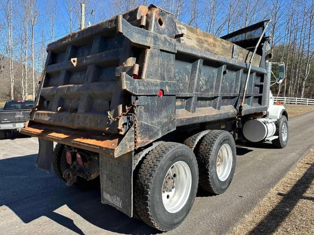 Image of Kenworth T800 equipment image 4