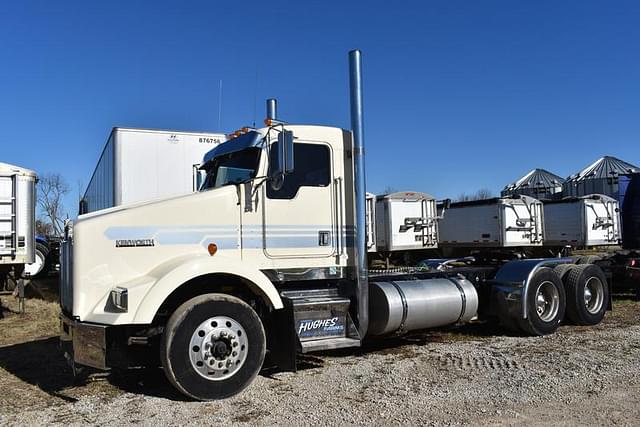 Image of Kenworth T800 equipment image 1