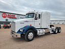 1999 Kenworth T800 Image