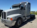 1999 Kenworth T800 Image