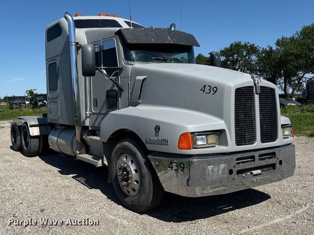 Image of Kenworth T800 equipment image 2