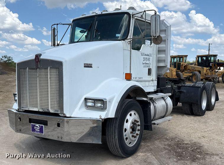 Image of Kenworth T800 Primary image