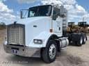 1999 Kenworth T800 Image