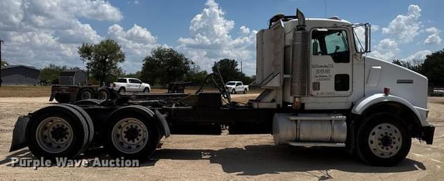Image of Kenworth T800 equipment image 3