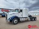 1999 Kenworth T800 Image