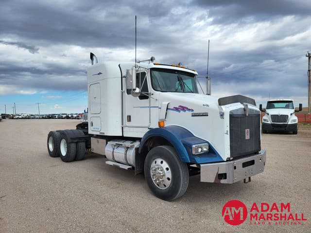 Image of Kenworth T800 equipment image 1