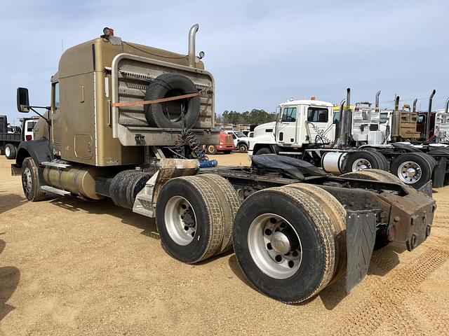 Image of Kenworth T800 equipment image 1