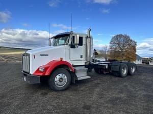 1999 Kenworth T800 Image