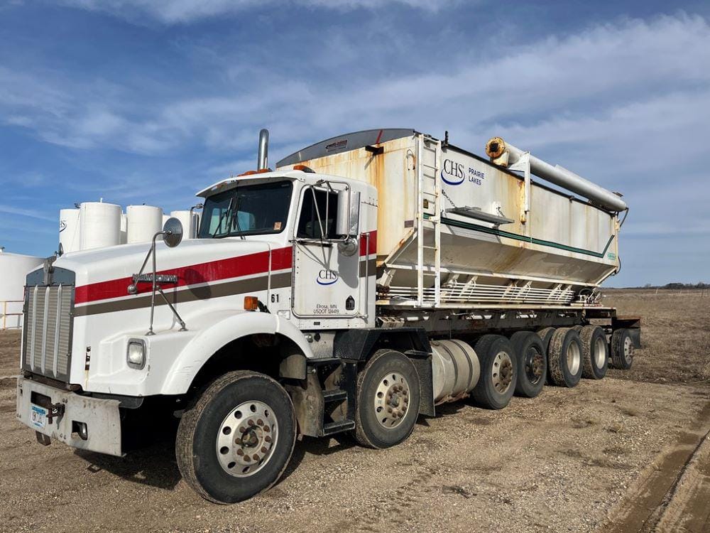 Main image Kenworth T800