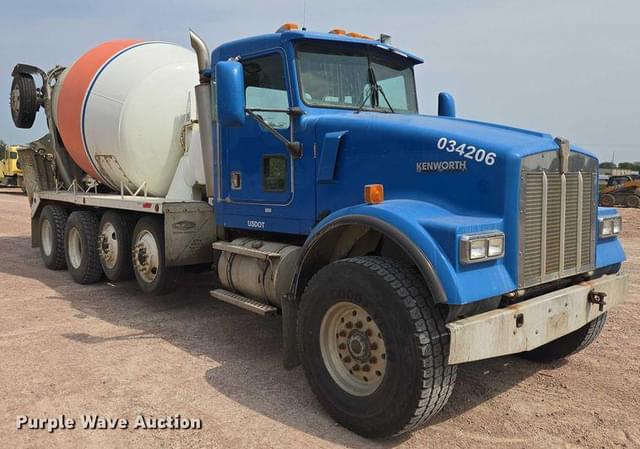 Image of Kenworth W900 equipment image 2