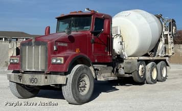 Main image Kenworth W900
