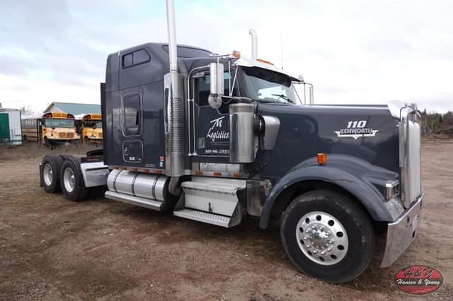 Image of Kenworth W900 equipment image 2