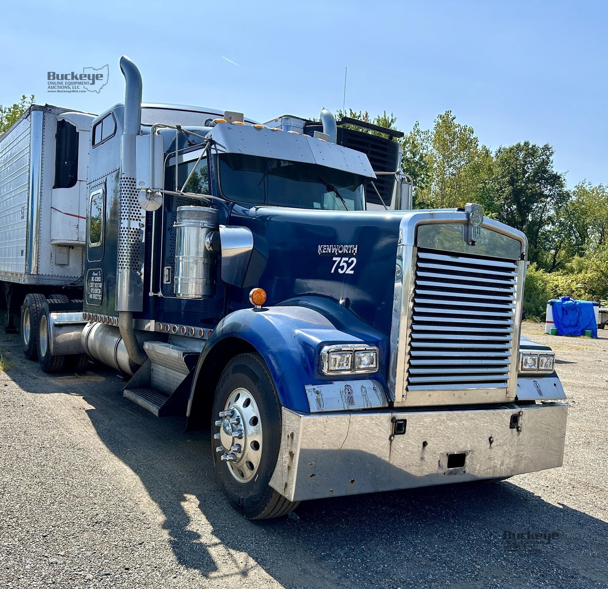 Main image Kenworth W900B