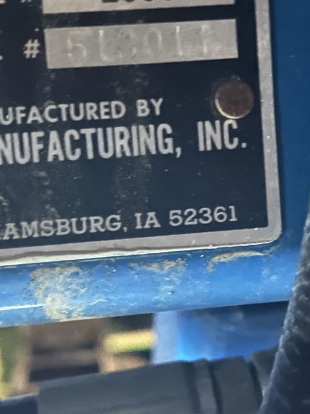 Image of Kinze 2600 equipment image 3